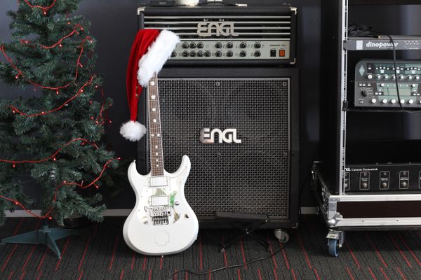 Holidays are Coming - 12 Beautiful Christmas Songs You Should Learn
