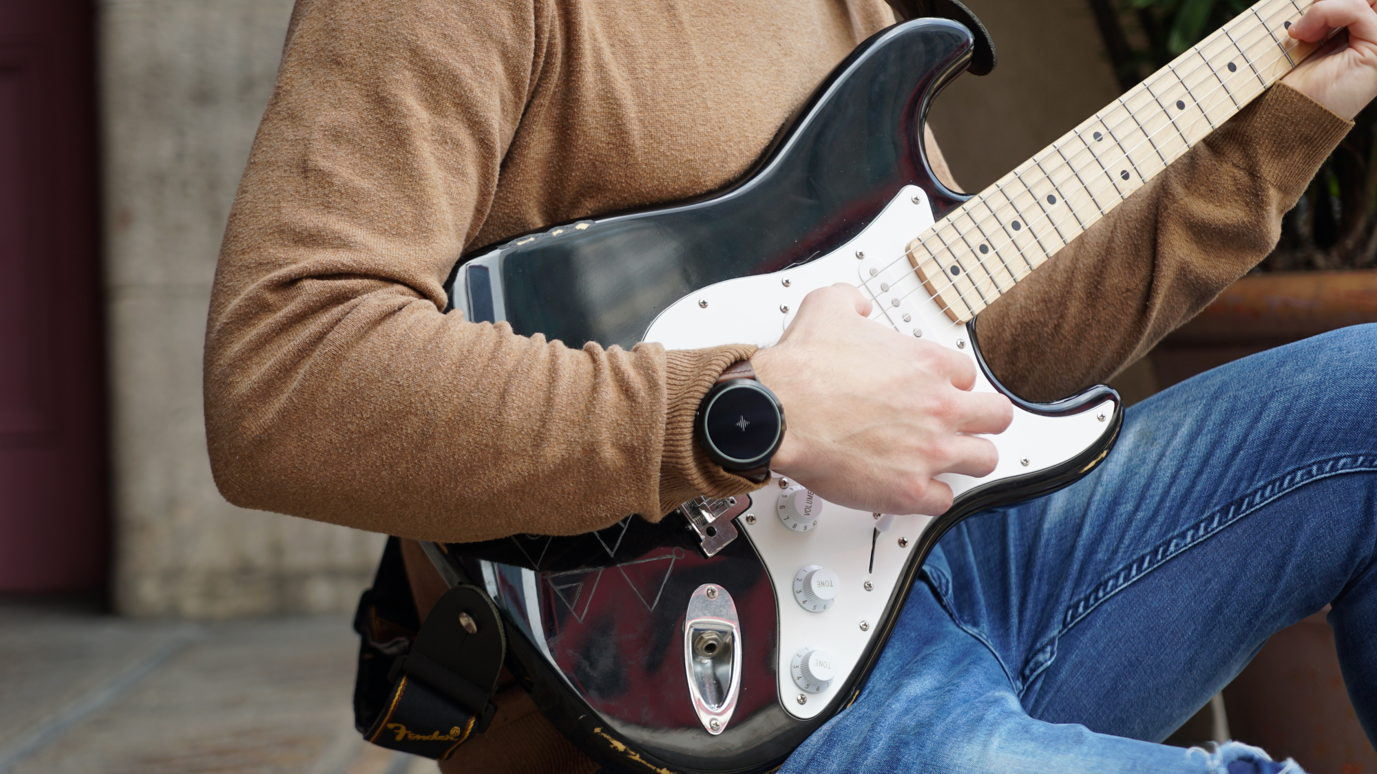 How to Use a Metronome to Improve Your Guitar Playing